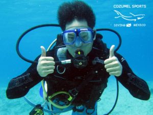 Cozumel Sports discover scuba lessons
